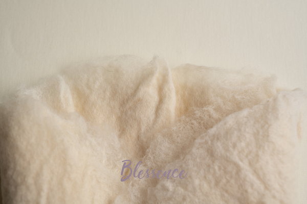 Merino Wool Fluff - Cream/Ivory